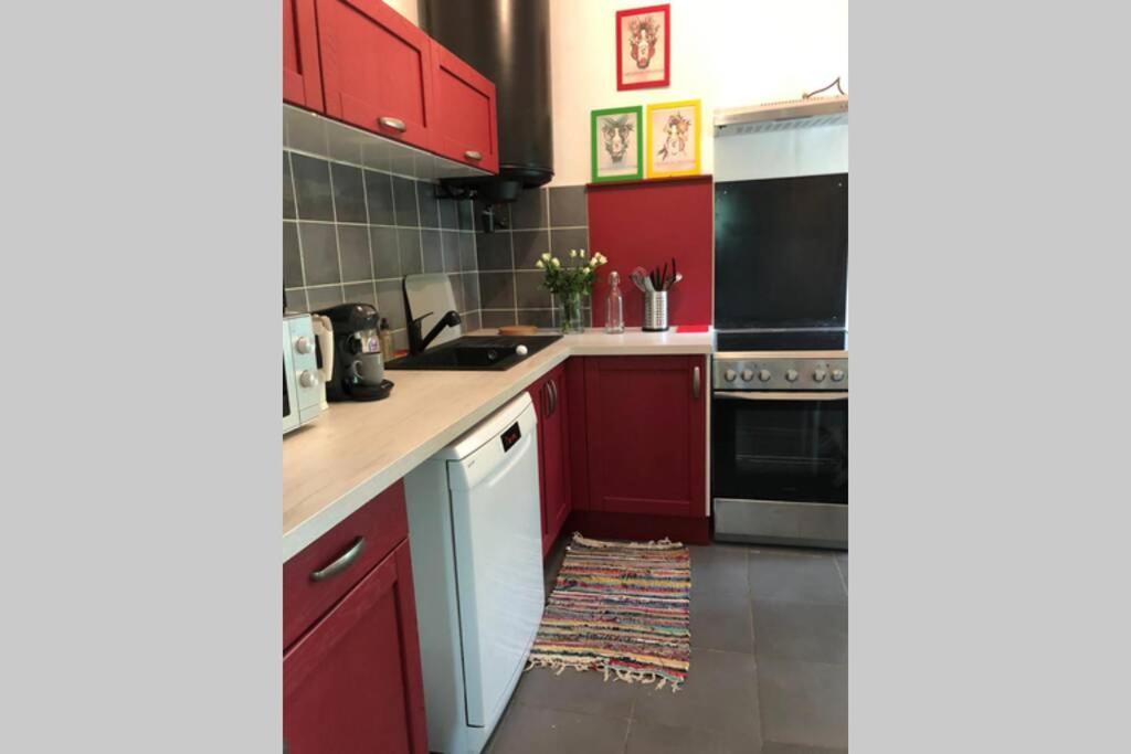 Appart Renove 2 Chambres Avec Clim L'Isle-sur-la-Sorgue Luaran gambar