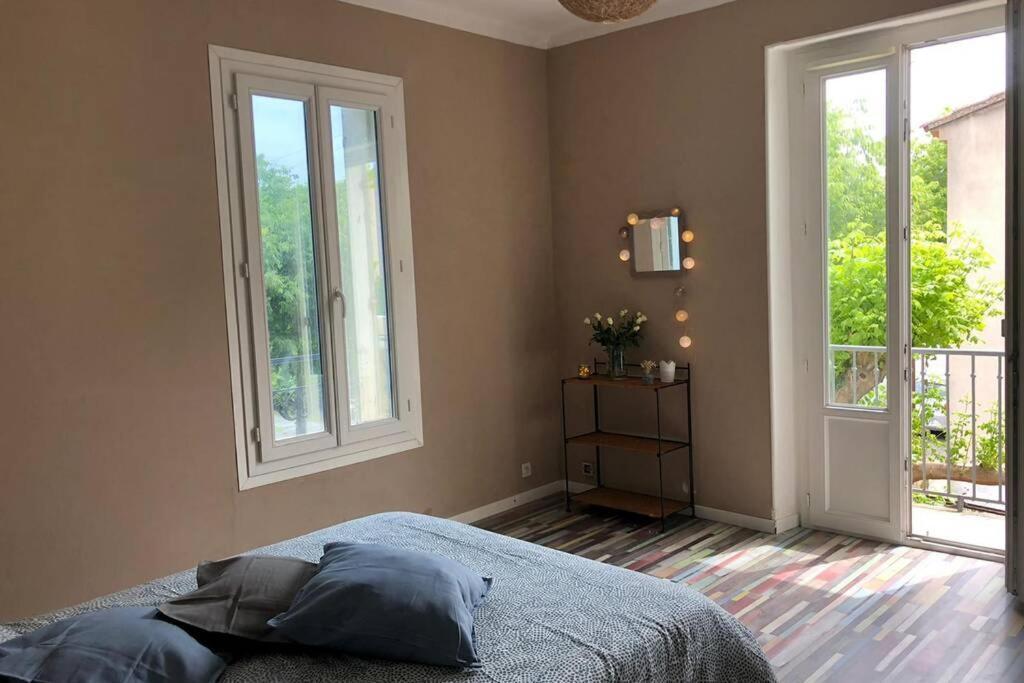 Appart Renove 2 Chambres Avec Clim L'Isle-sur-la-Sorgue Luaran gambar